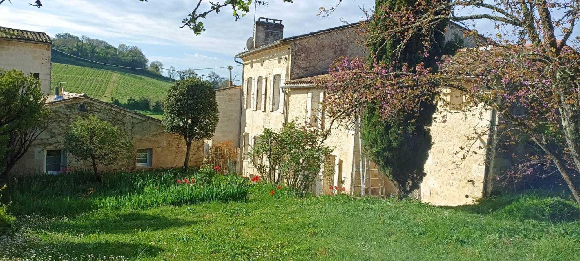 Chambre D'Hotes Spacieuse, Salle De Bain Privative Saint-Michel-de-Fronsac Exterior foto